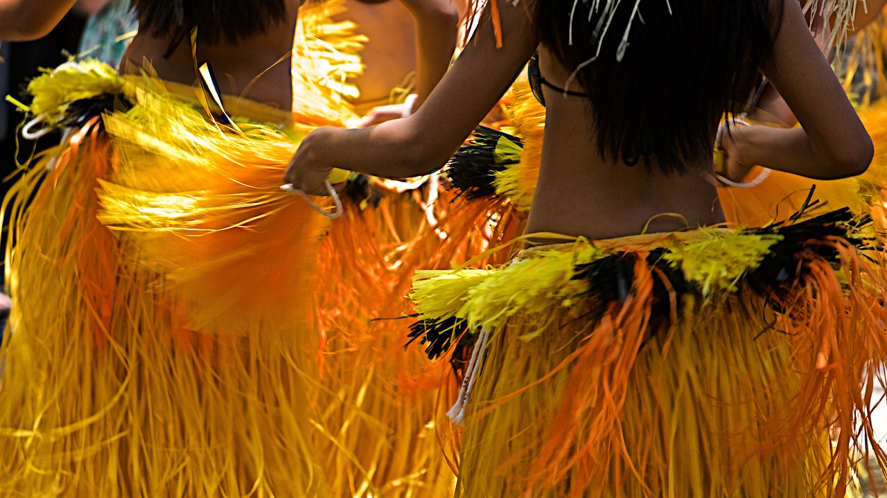 hula maui dancing free photo