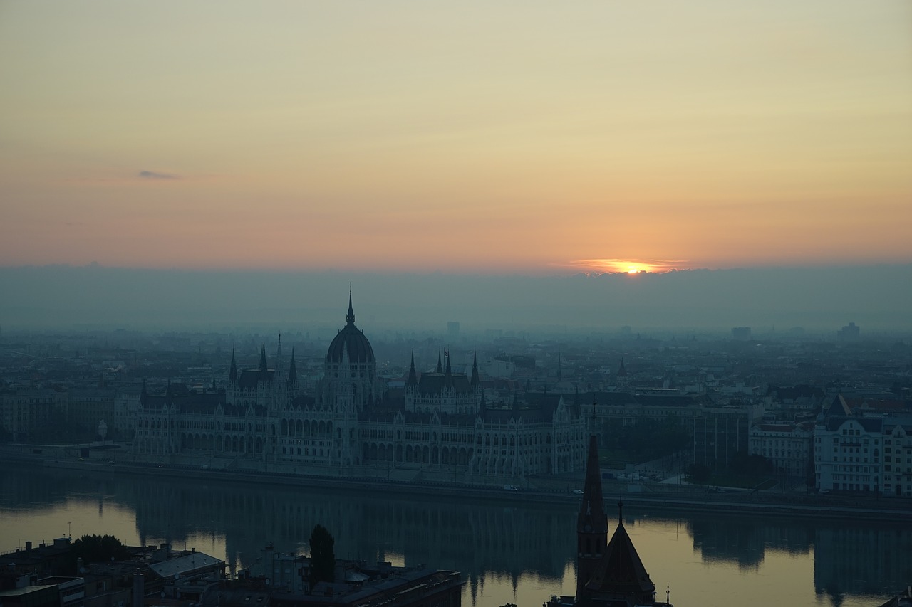 hungary budapest houses of parliament free photo