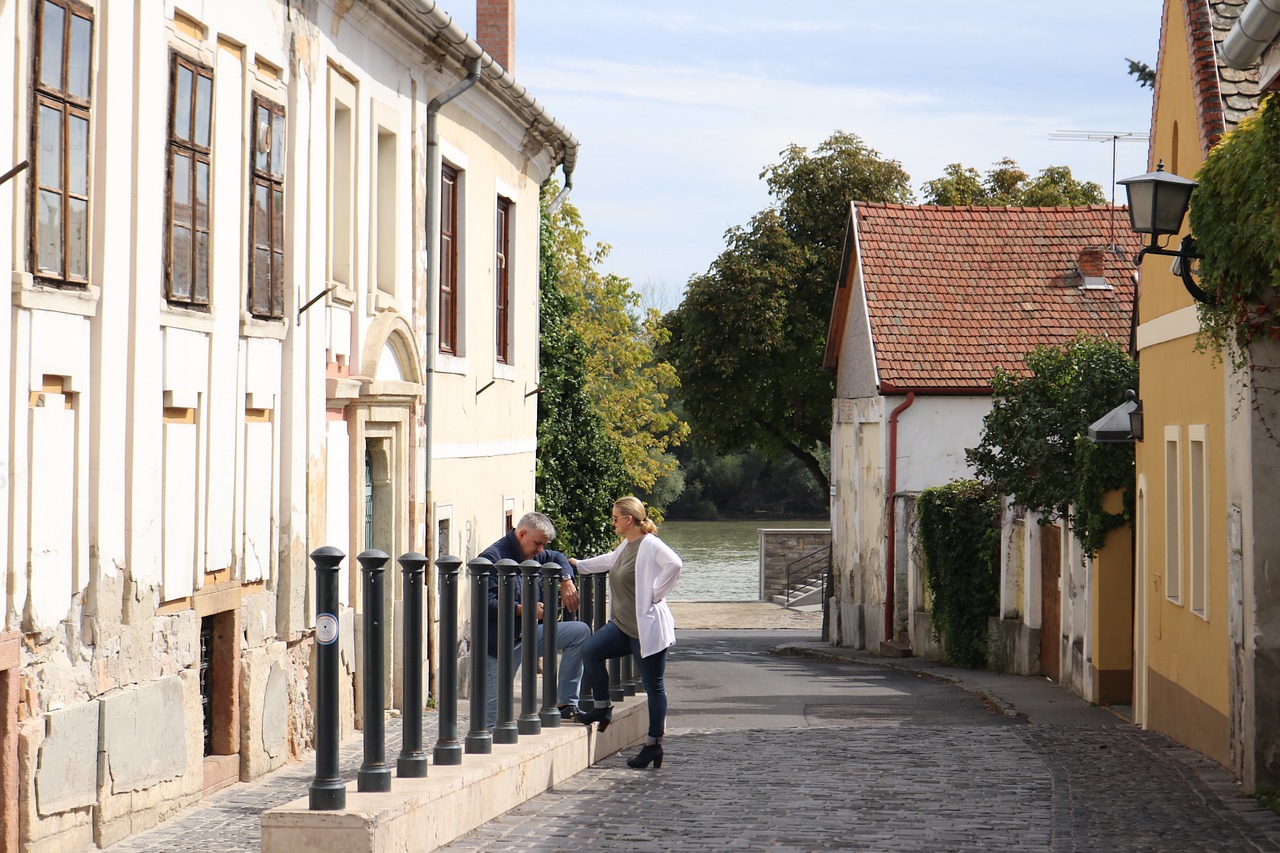 hungary  szentendre  street free photo