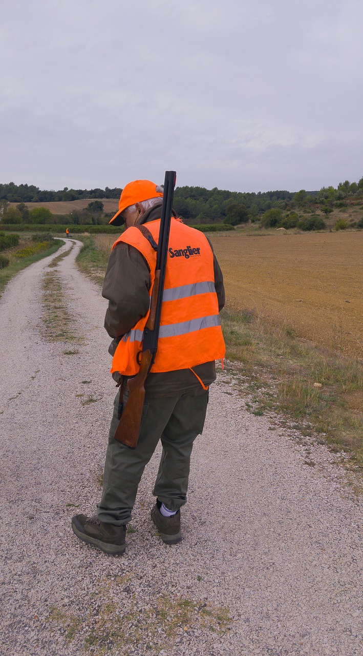 hunter hunting gun free photo