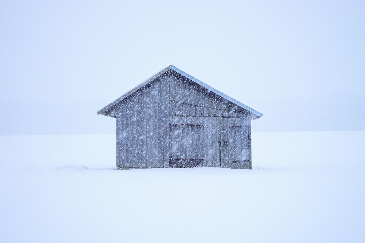 hut blizzard snowflakes free photo