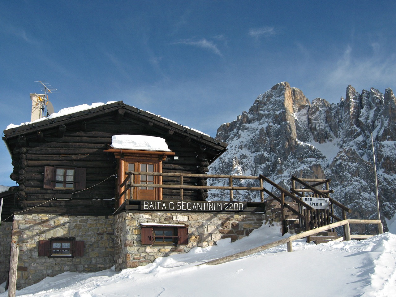 hut sawyers mountain dolomites free photo