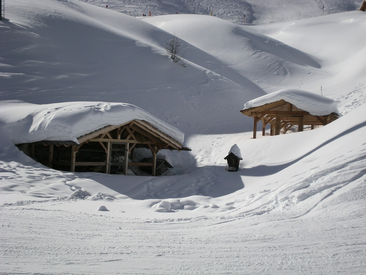 huts snow mountain free photo