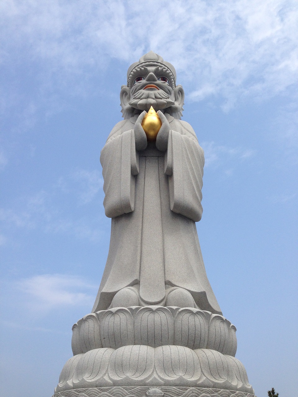 hyuhyuam buddha sky free photo