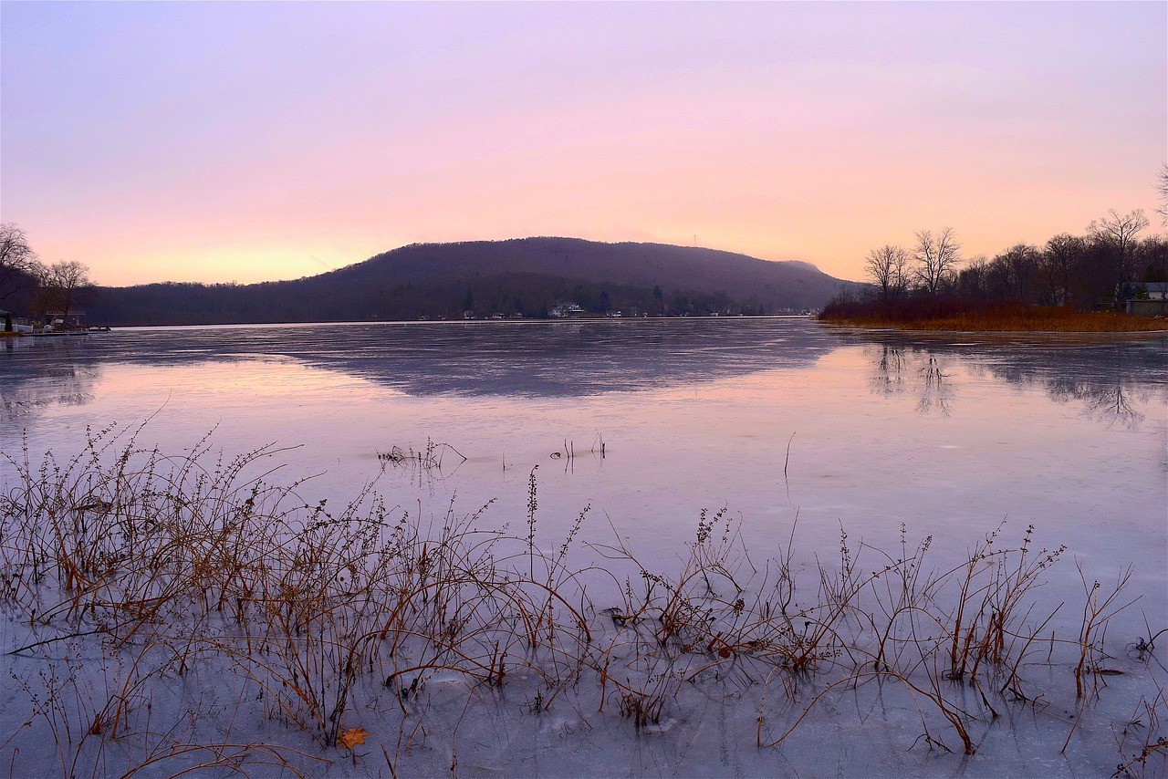 ice lake mountain free photo