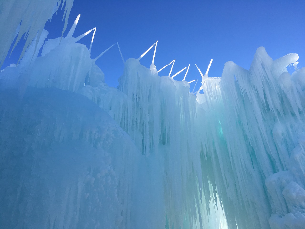 ice castle canada free photo