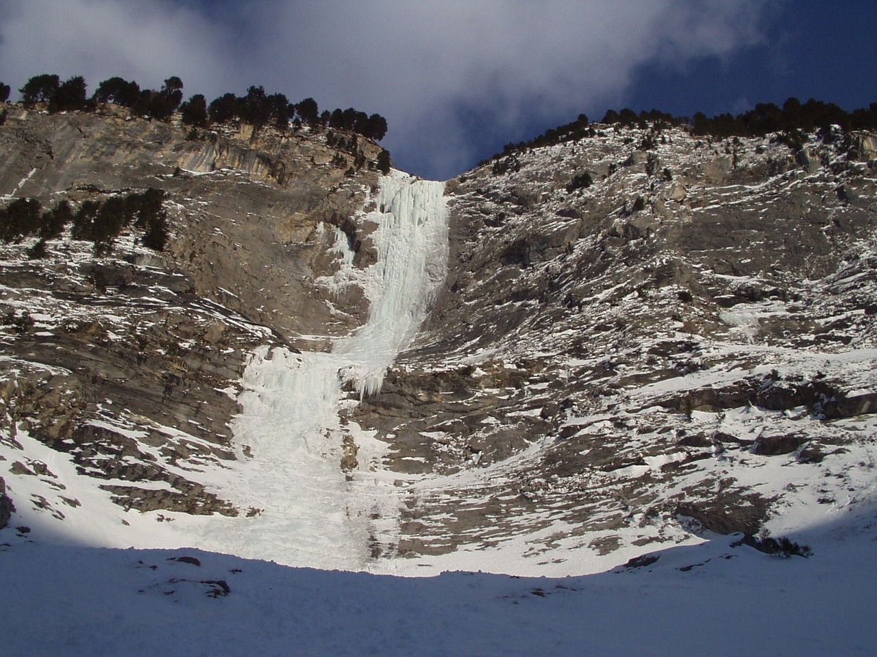 ice climbing alpinism bergsport free photo