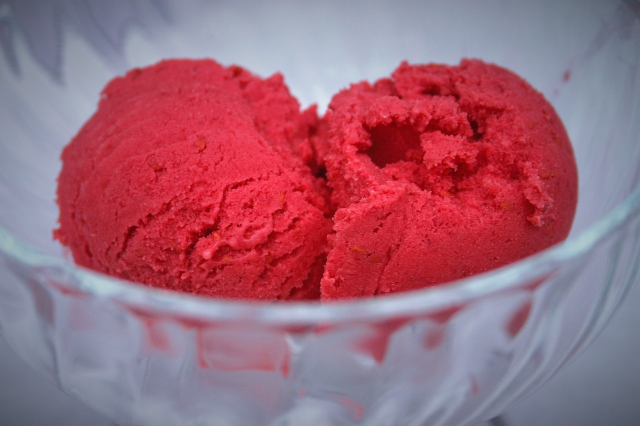 ice cream raspberry food free photo