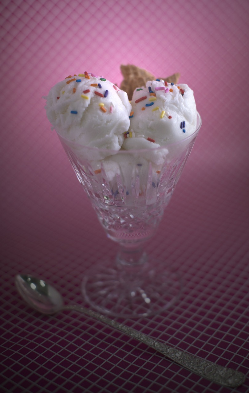 ice cream sprinkles dessert free photo