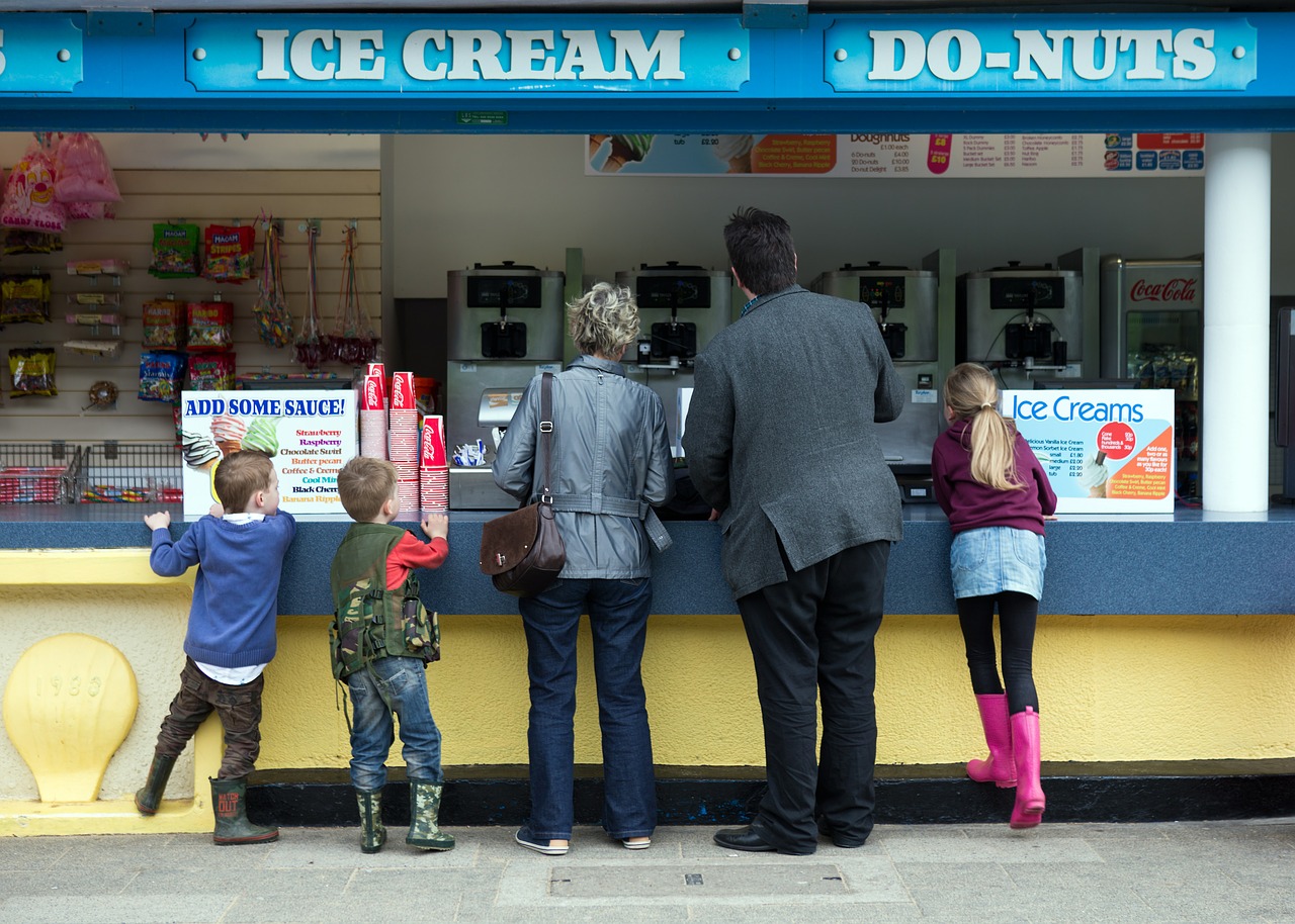 ice cream doughnut stall free photo