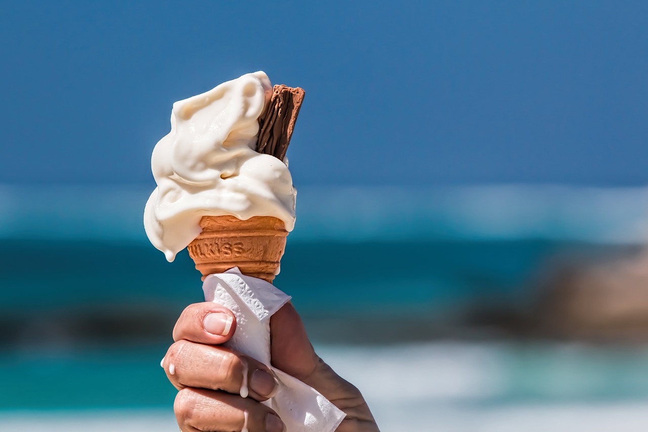ice cream cone melting hot free photo