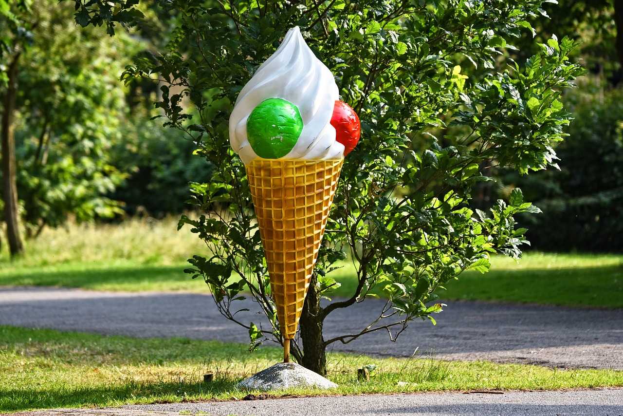 ice cream cone  ice cream  cone free photo