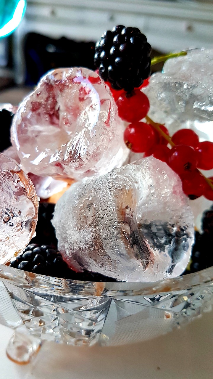 ice cubes ice cubes in a crystal bowl ice cubes with fruit free photo