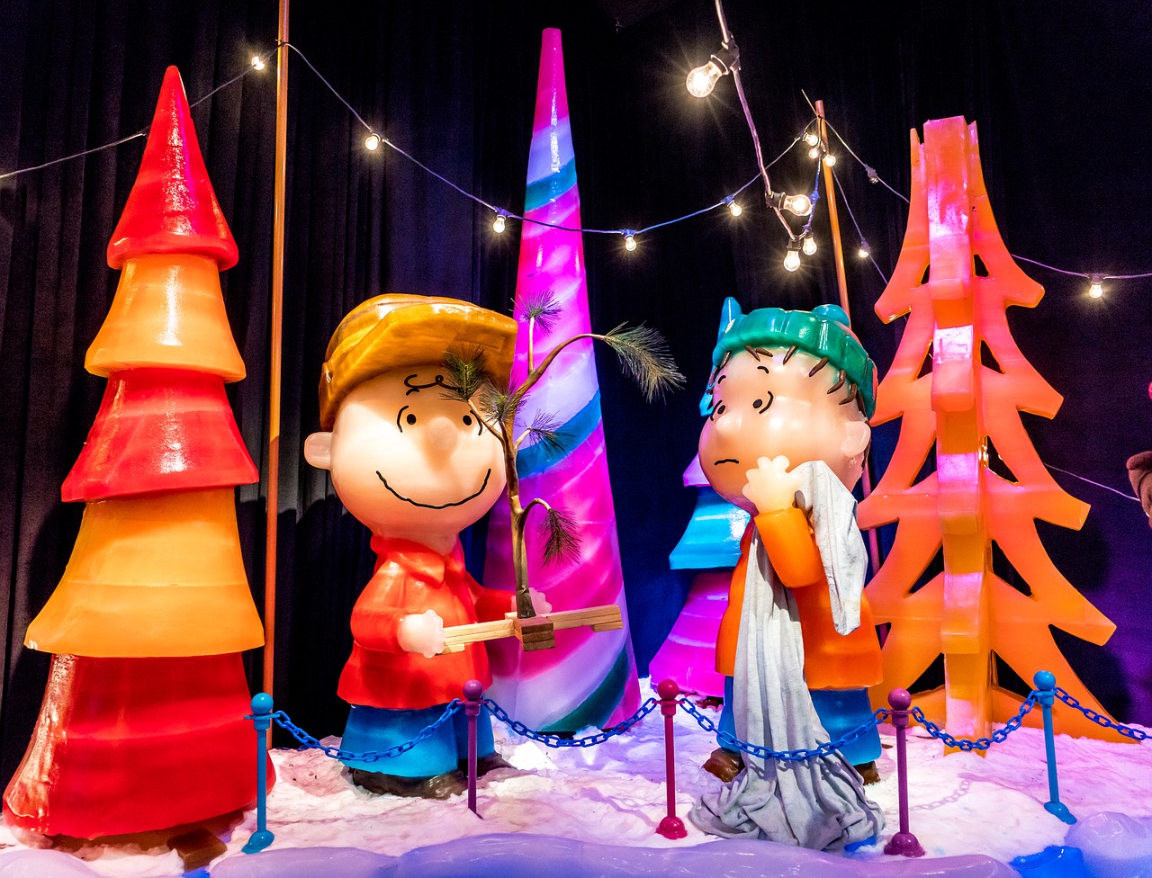 ice sculpture charlie brown christmas trees free photo