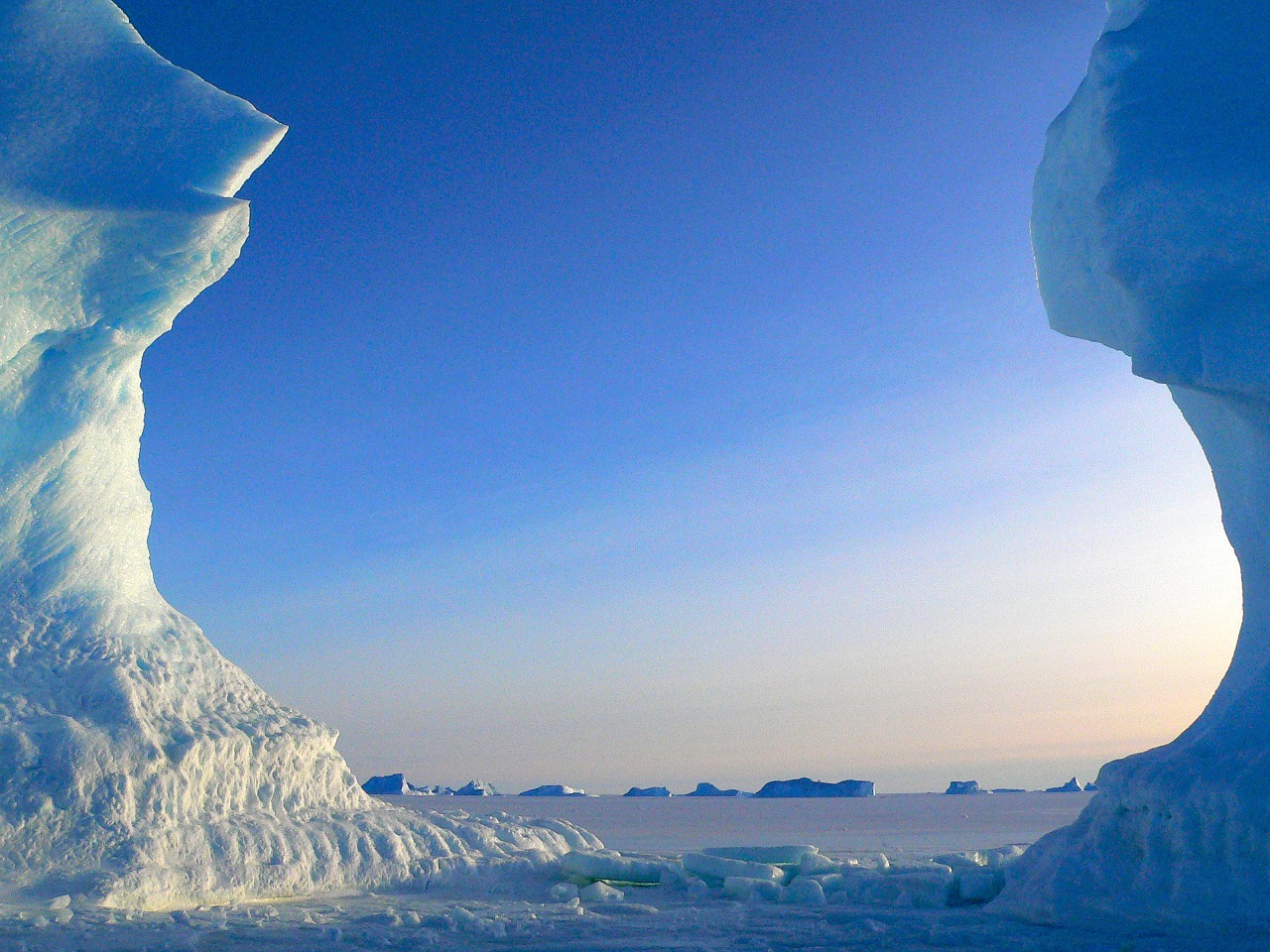 icebergs ice antarctica free photo