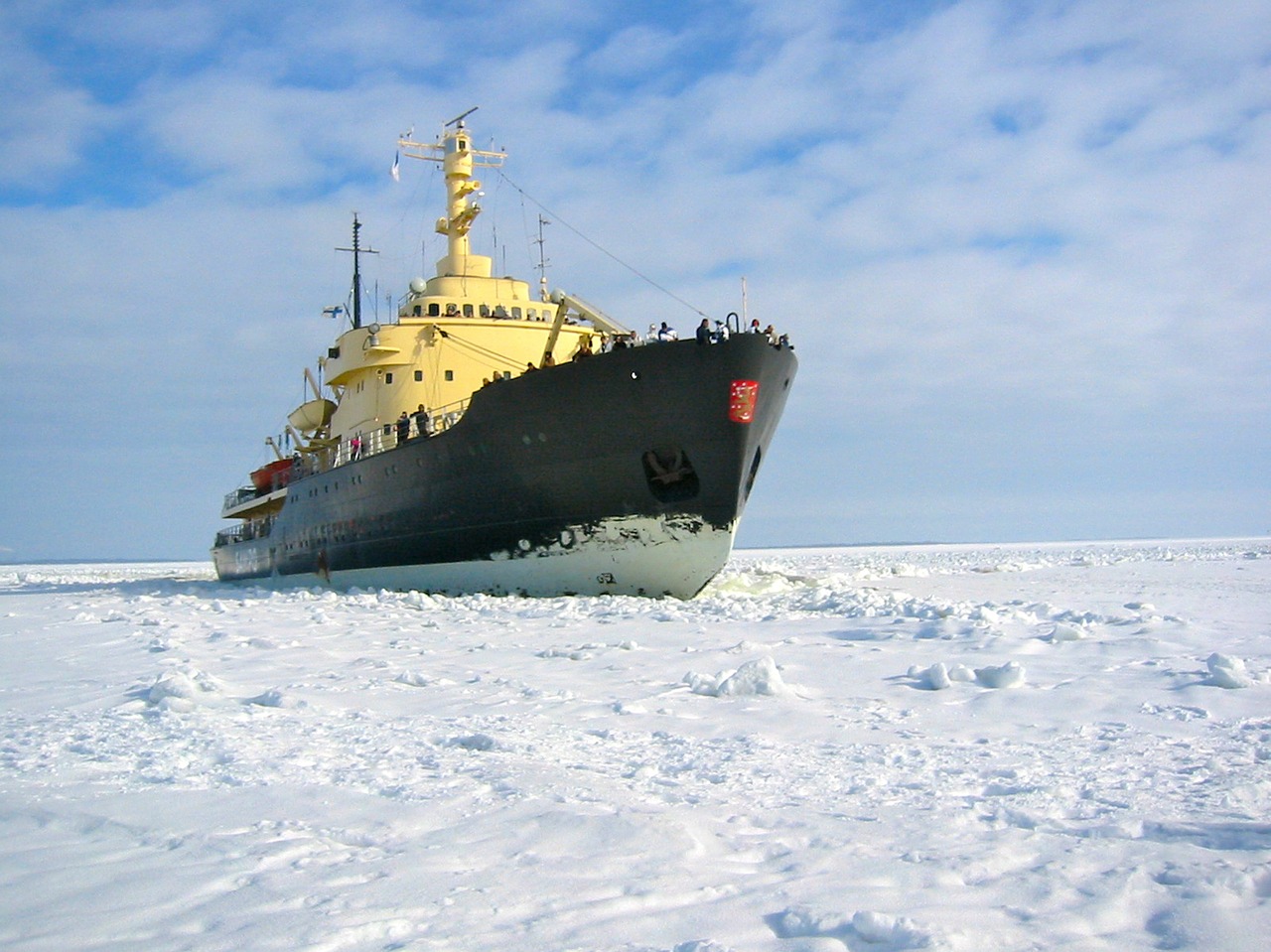icebreaker gulf of bothnia mer de glace free photo