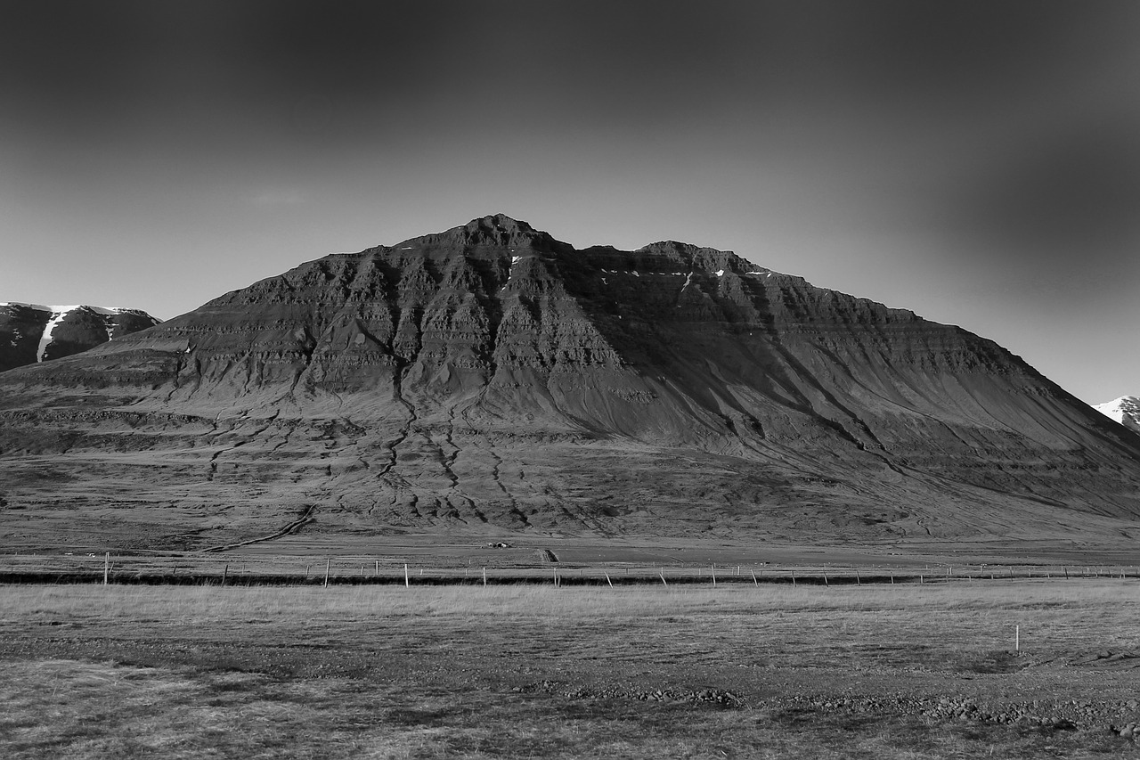 iceland mountains landscape free photo