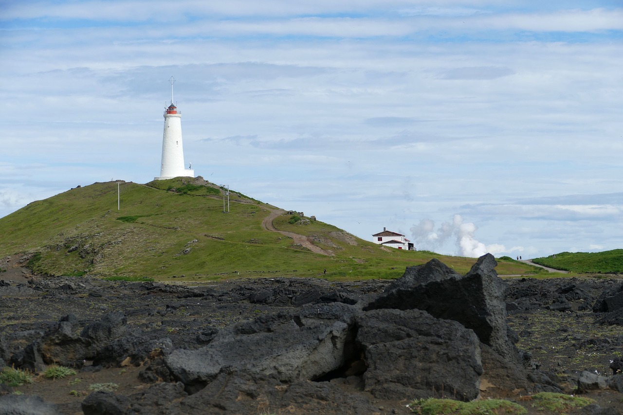 iceland lighthouse reykjanes free photo