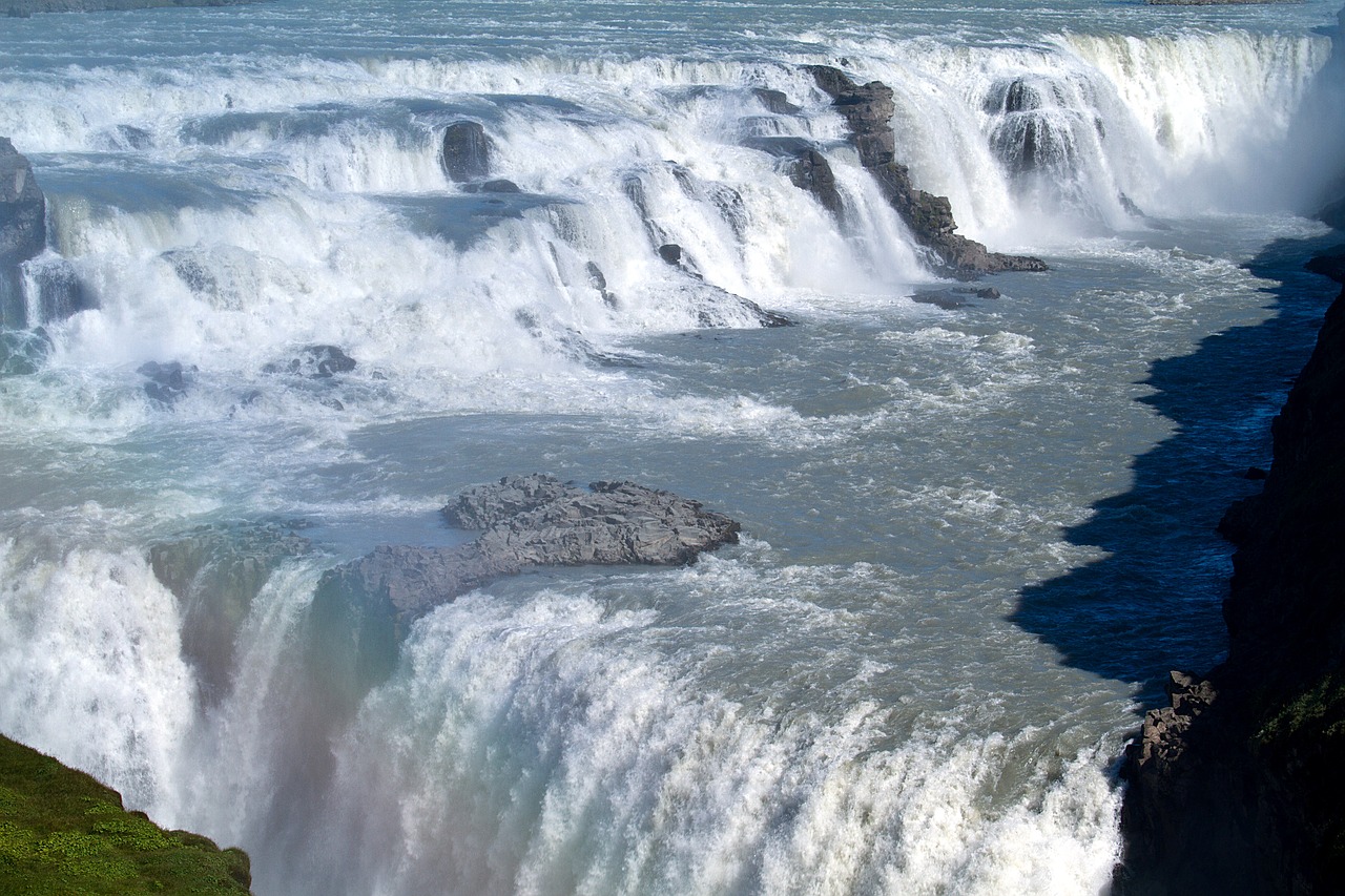 iceland volcanoes waterfall free photo