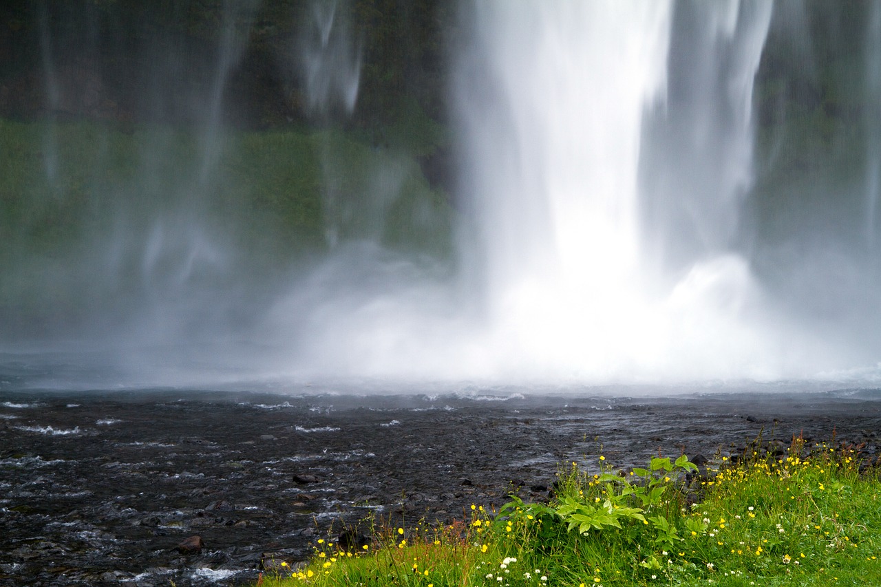 iceland volcanoes waterfall free photo