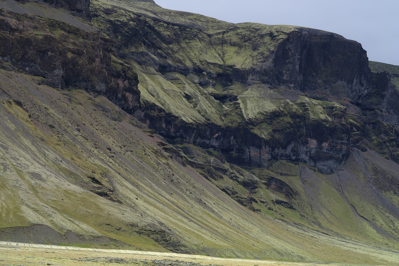 iceland green mountain free photo