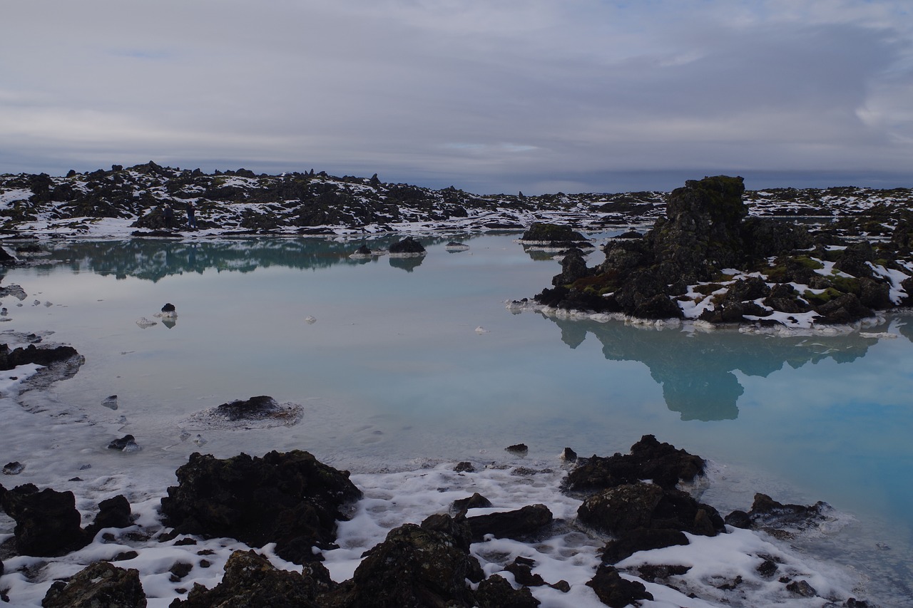 iceland blue lagoon outlying pools free photo