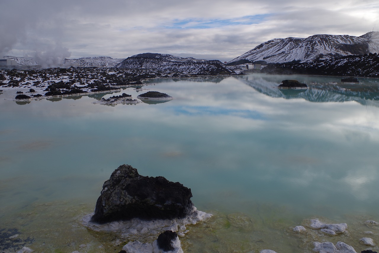 iceland blue lagoon outlying pools free photo
