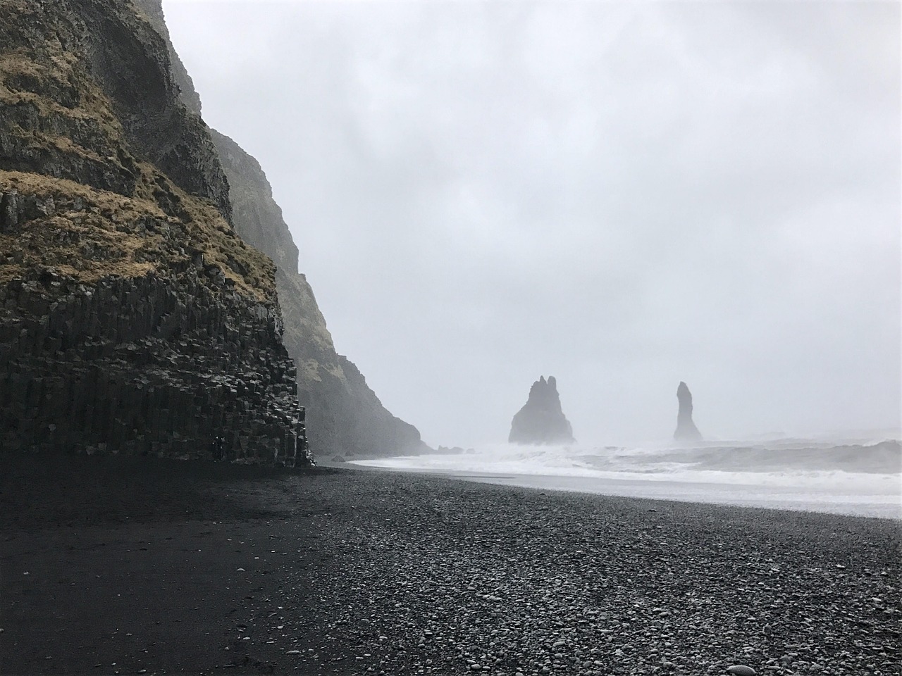 iceland black sand beach icelandic free photo