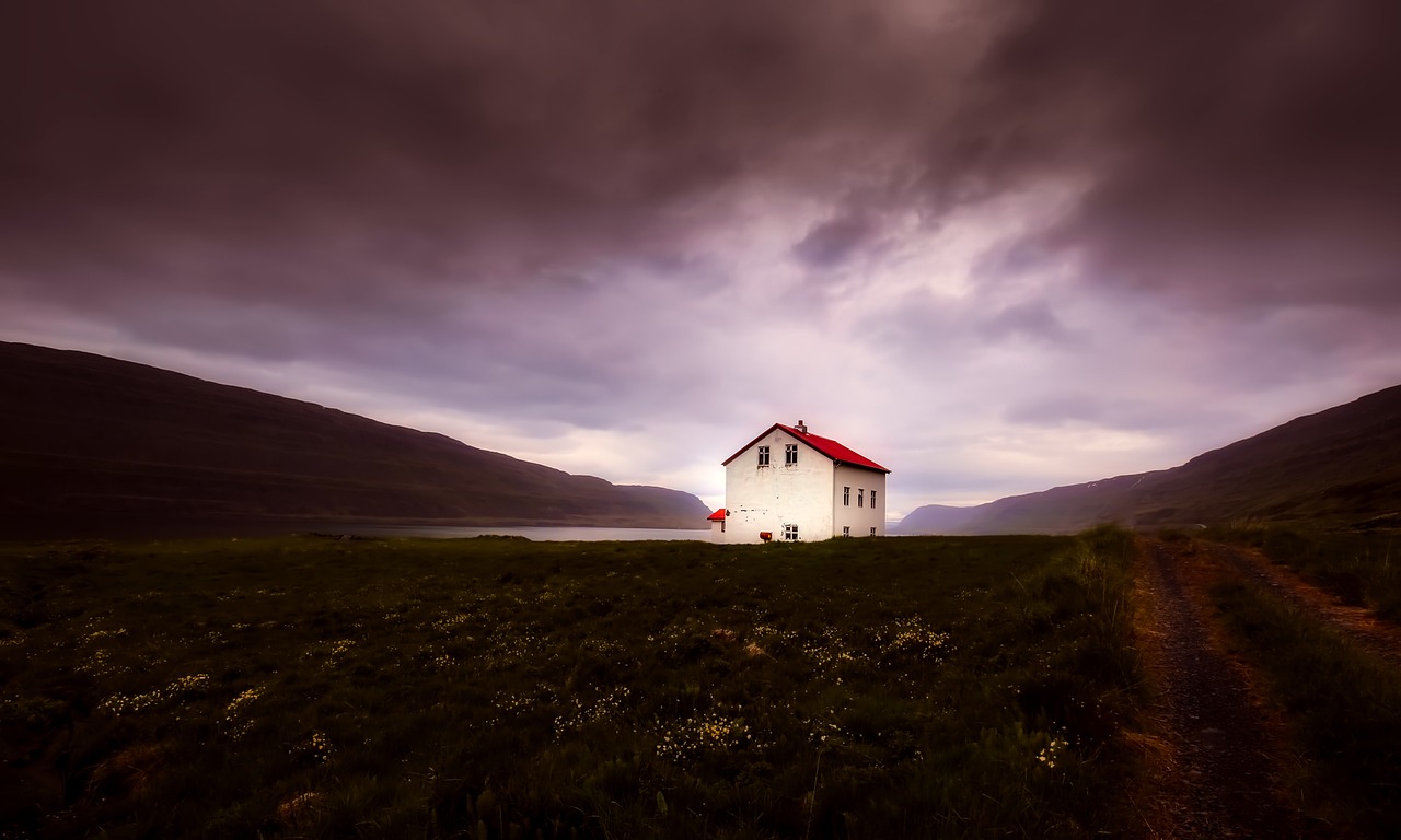 iceland house home free photo