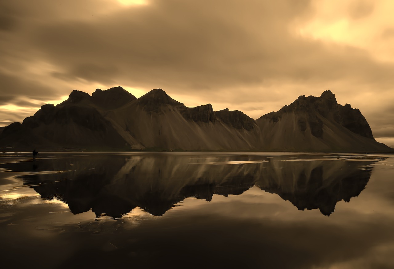 iceland mountains sunset free photo