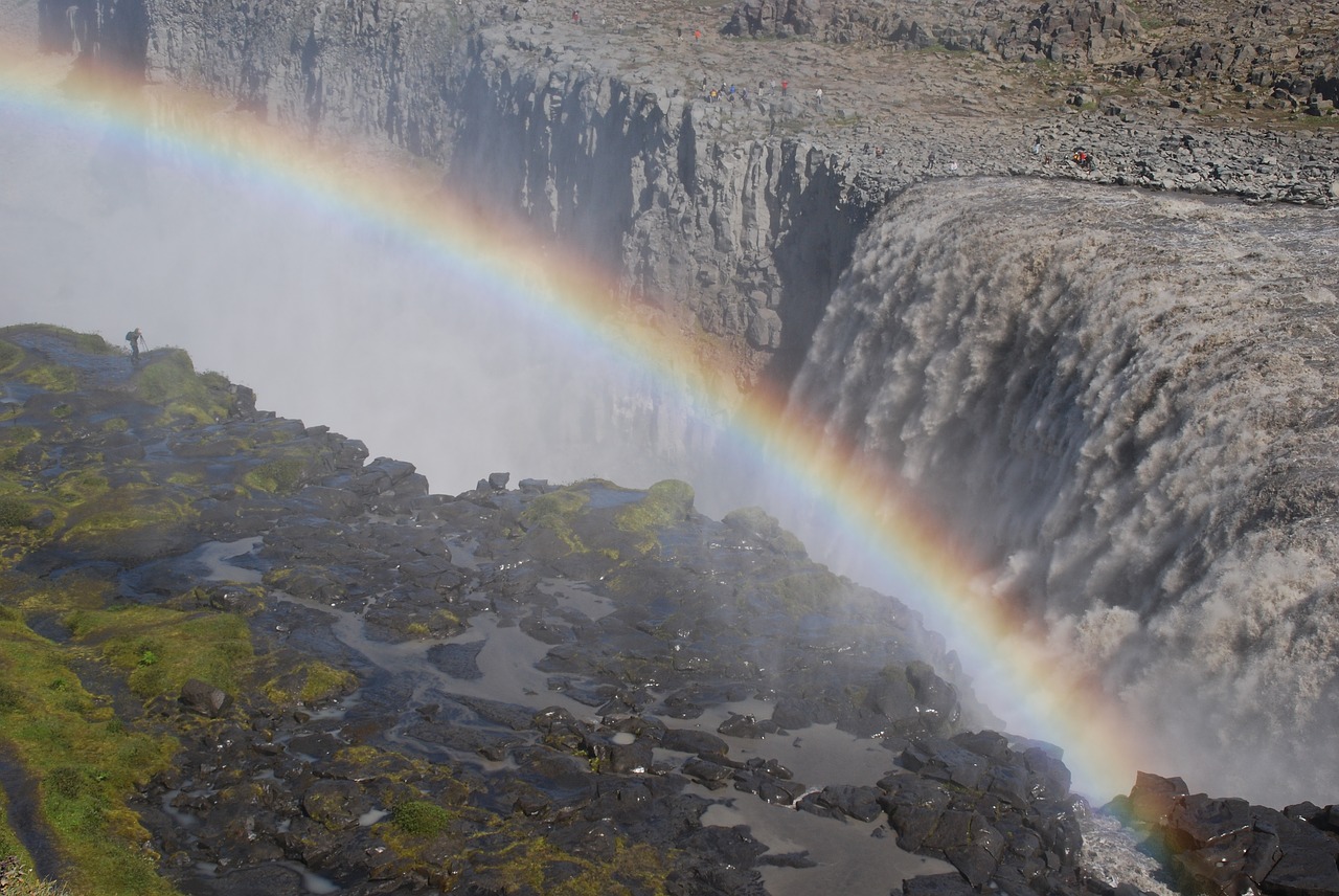 iceland waterfall cataract free photo