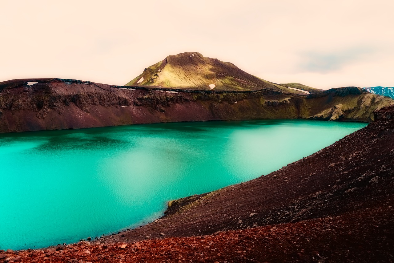 iceland lake reservoir free photo