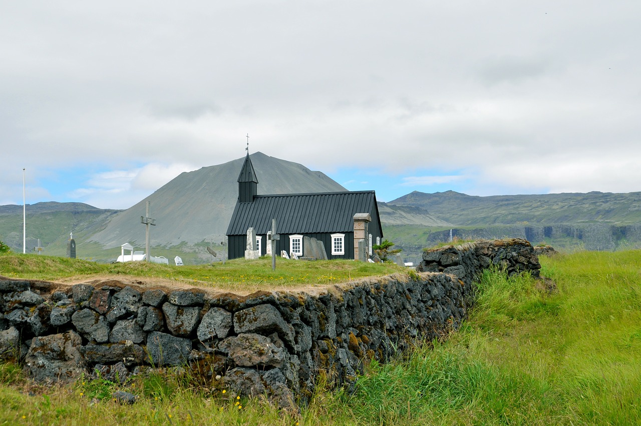 iceland budakirkja snæfellsjökull free photo