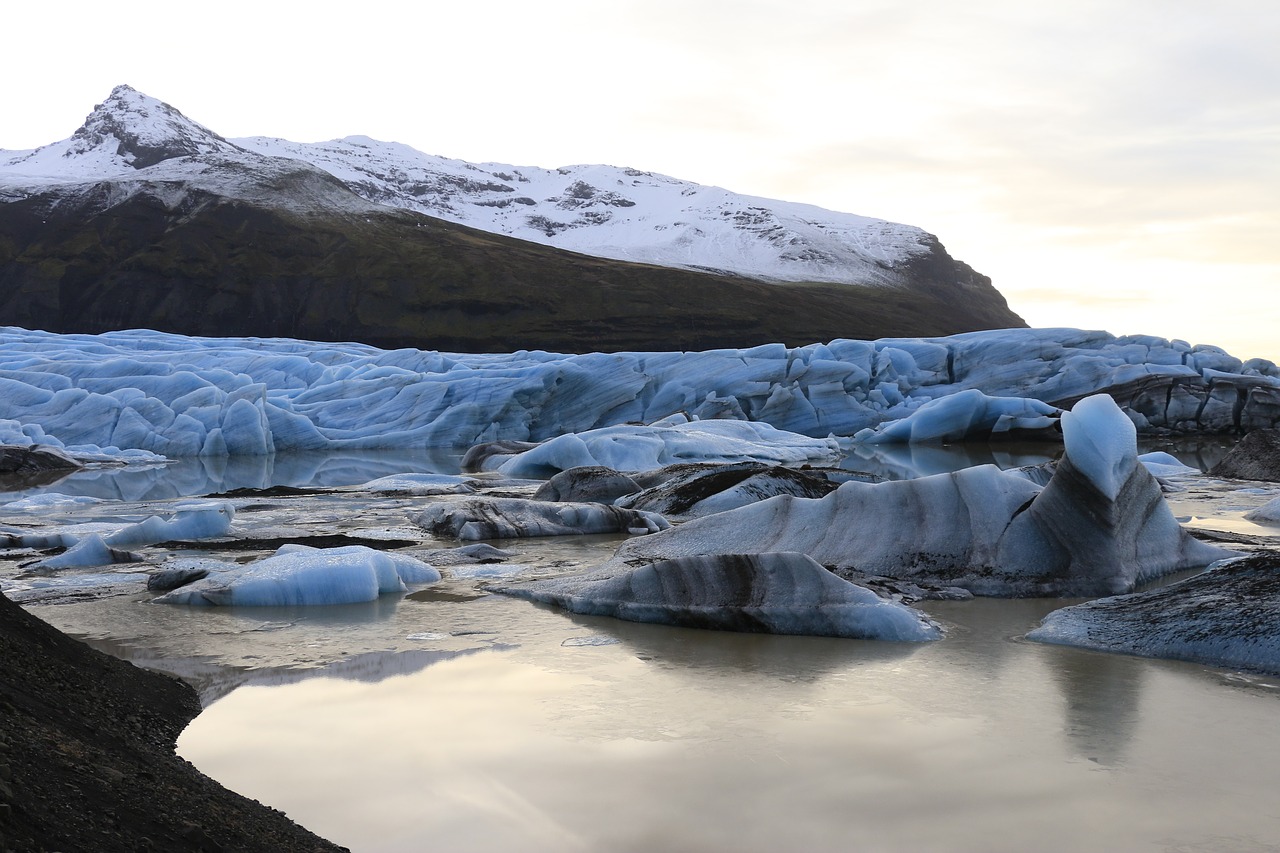 iceland ice vatnajokull free photo