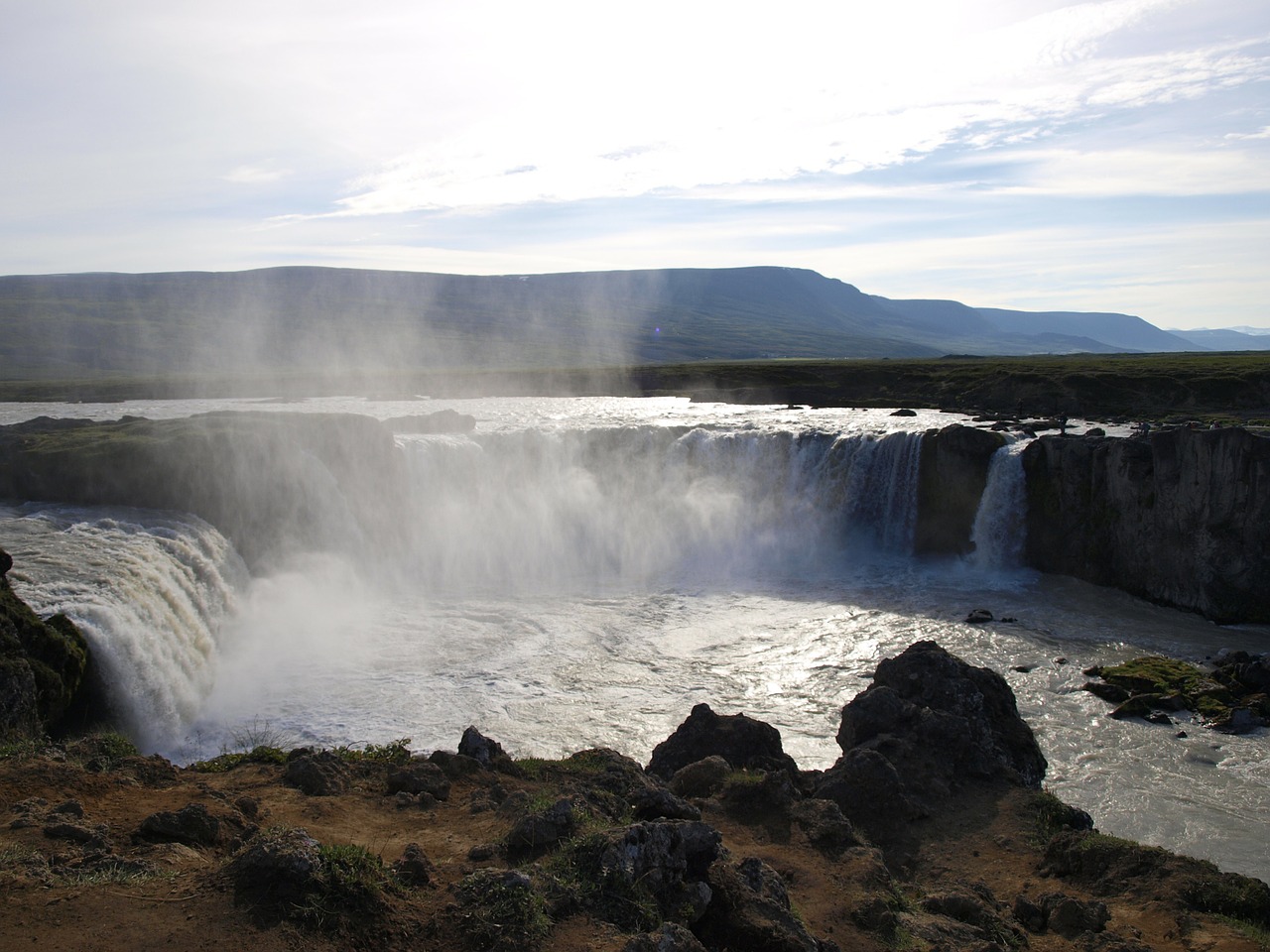 iceland landscape water free photo