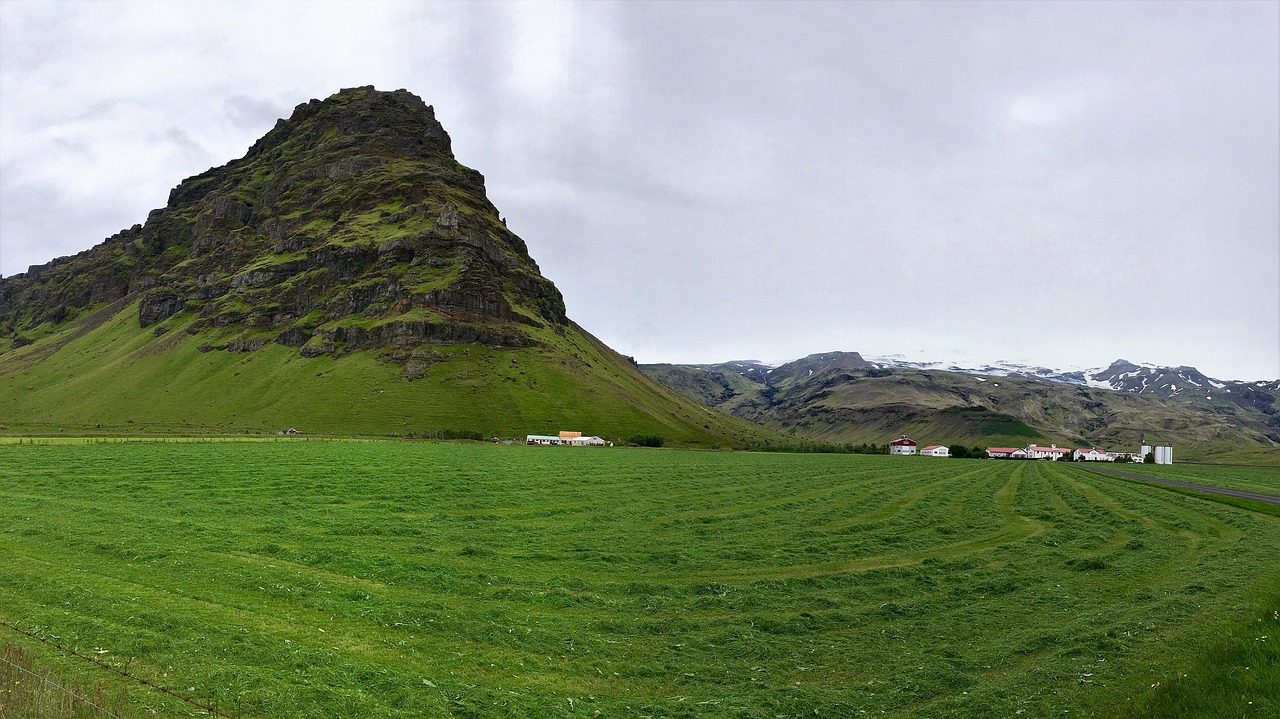 iceland  green  mountain free photo