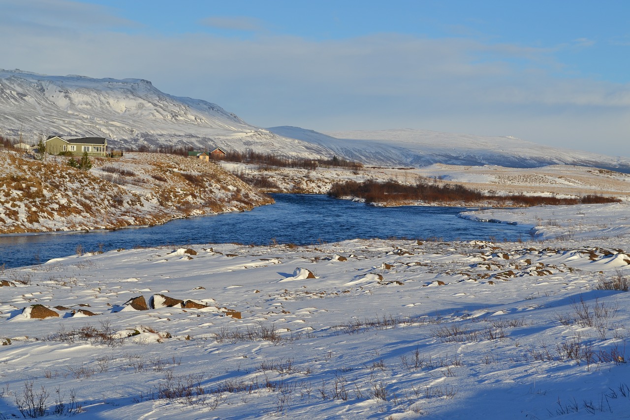 iceland  snow  sun free photo