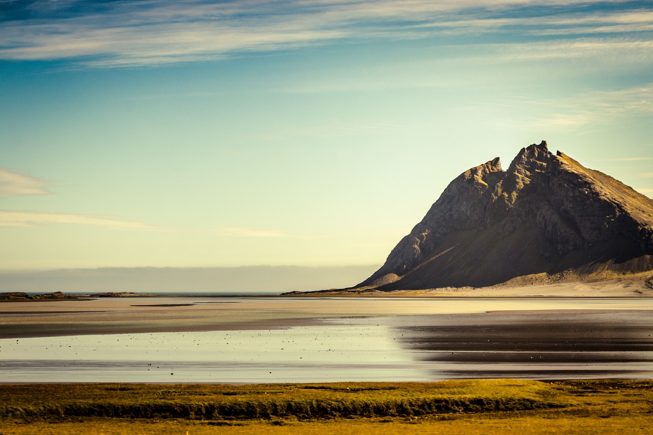 iceland  mountain  landscape free photo