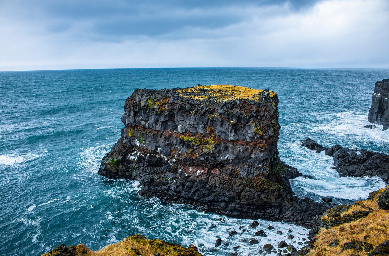 iceland  hellissandur  coast free photo