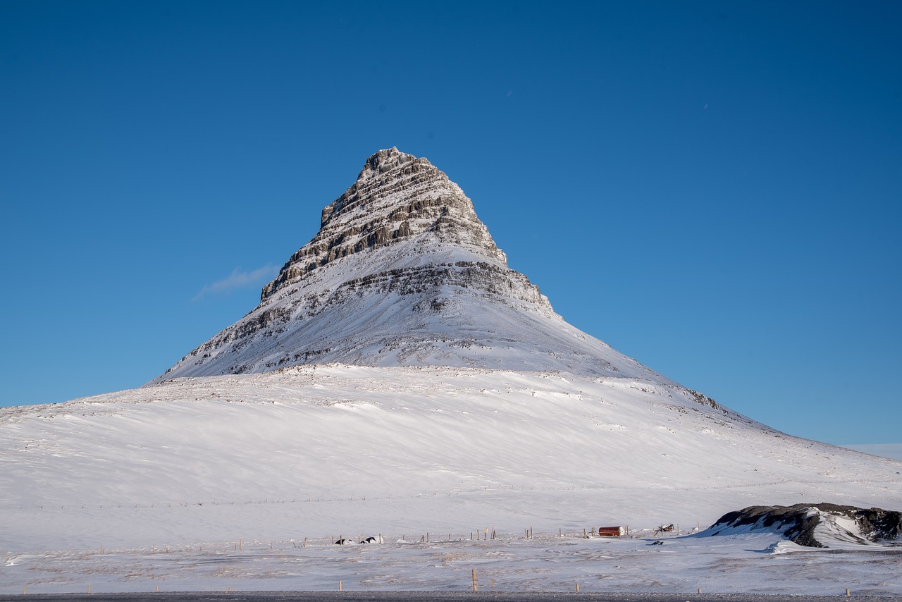 iceland  mountain  mountains free photo