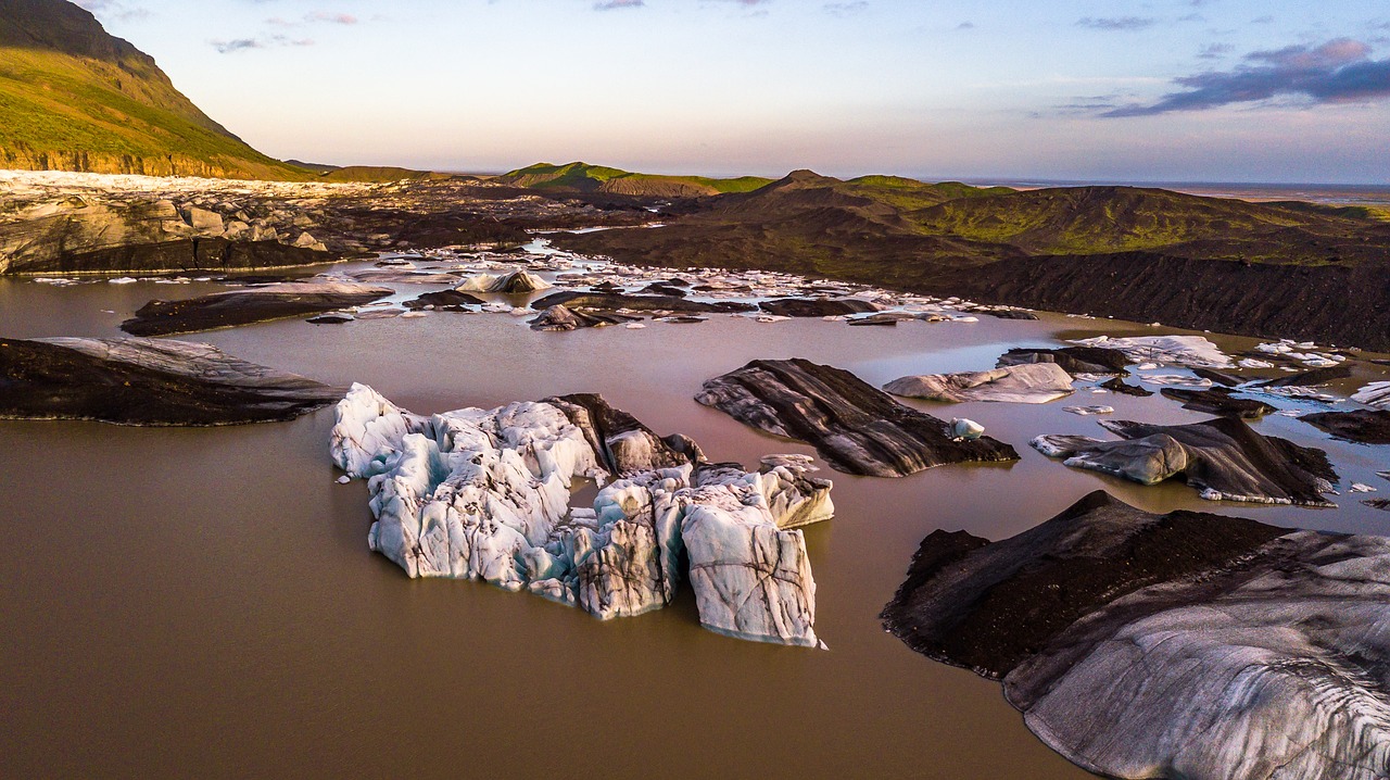 iceland  the glacier  landscape free photo