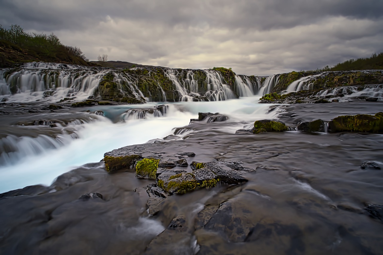 iceland  landscape  waterfall free photo