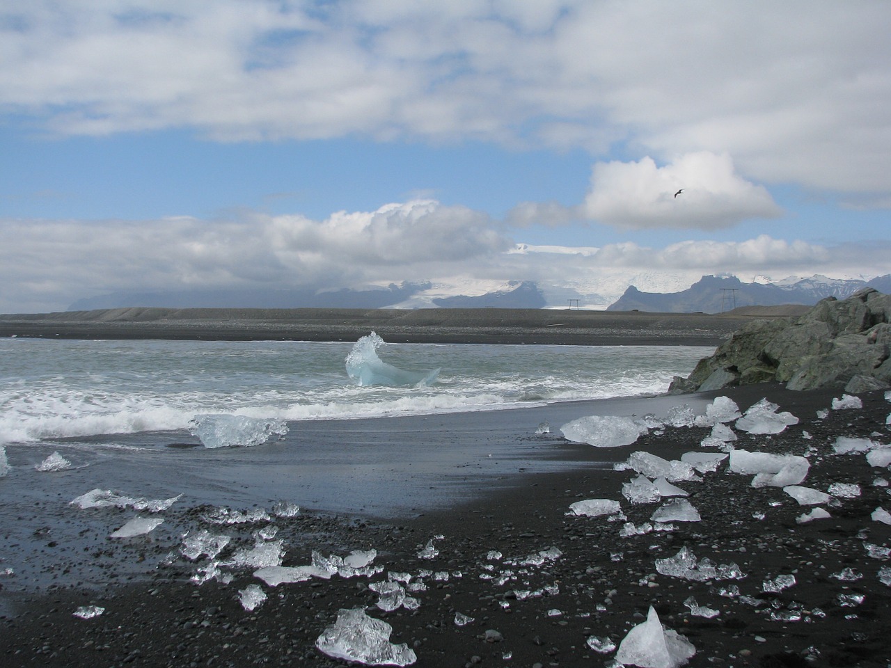 iceland beach black sand free photo