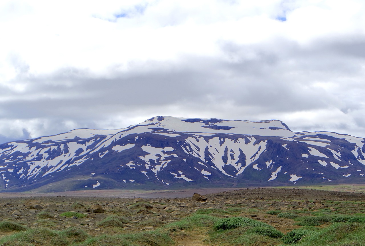 iceland mountain nature free photo