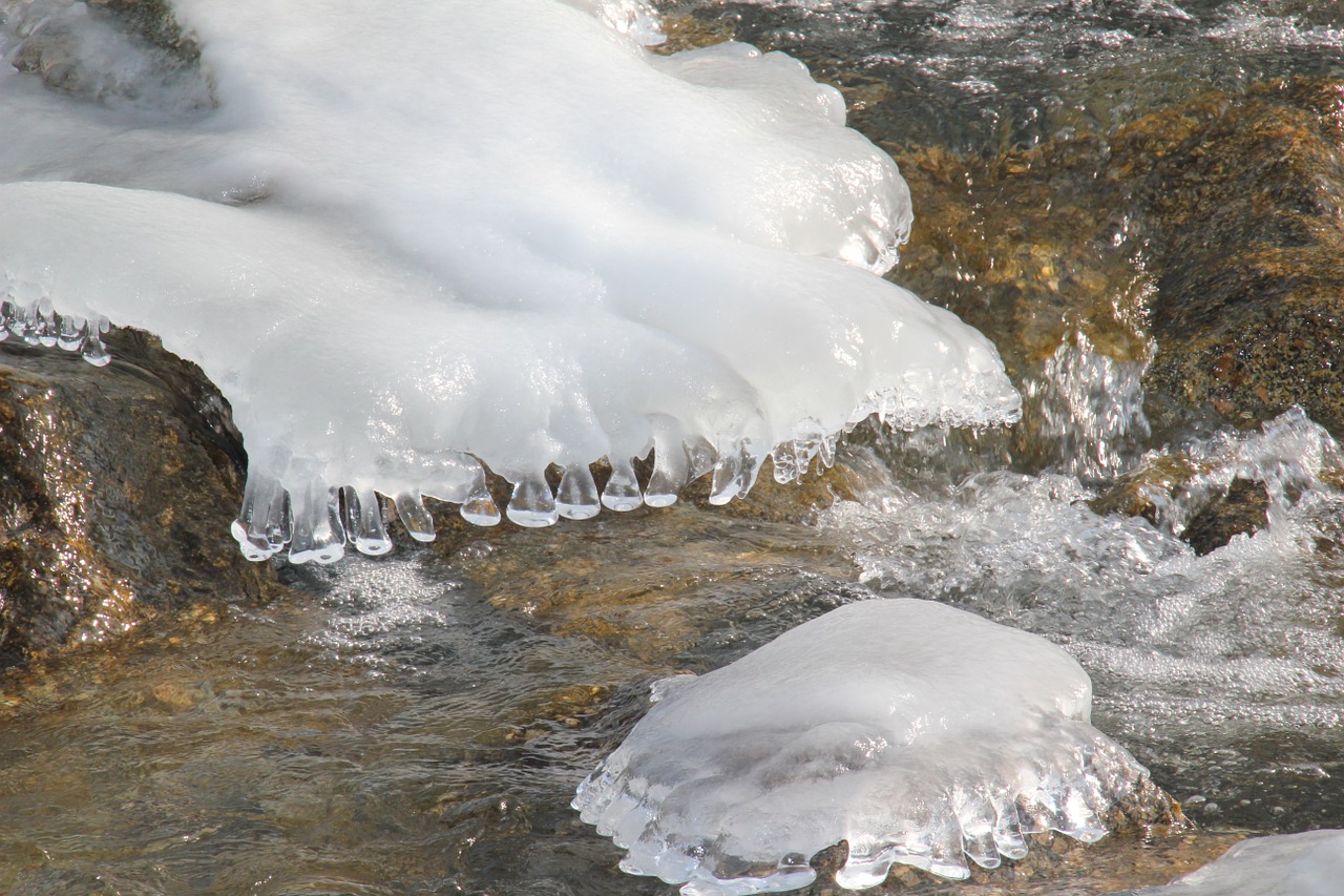 icicle river ice ice free photo