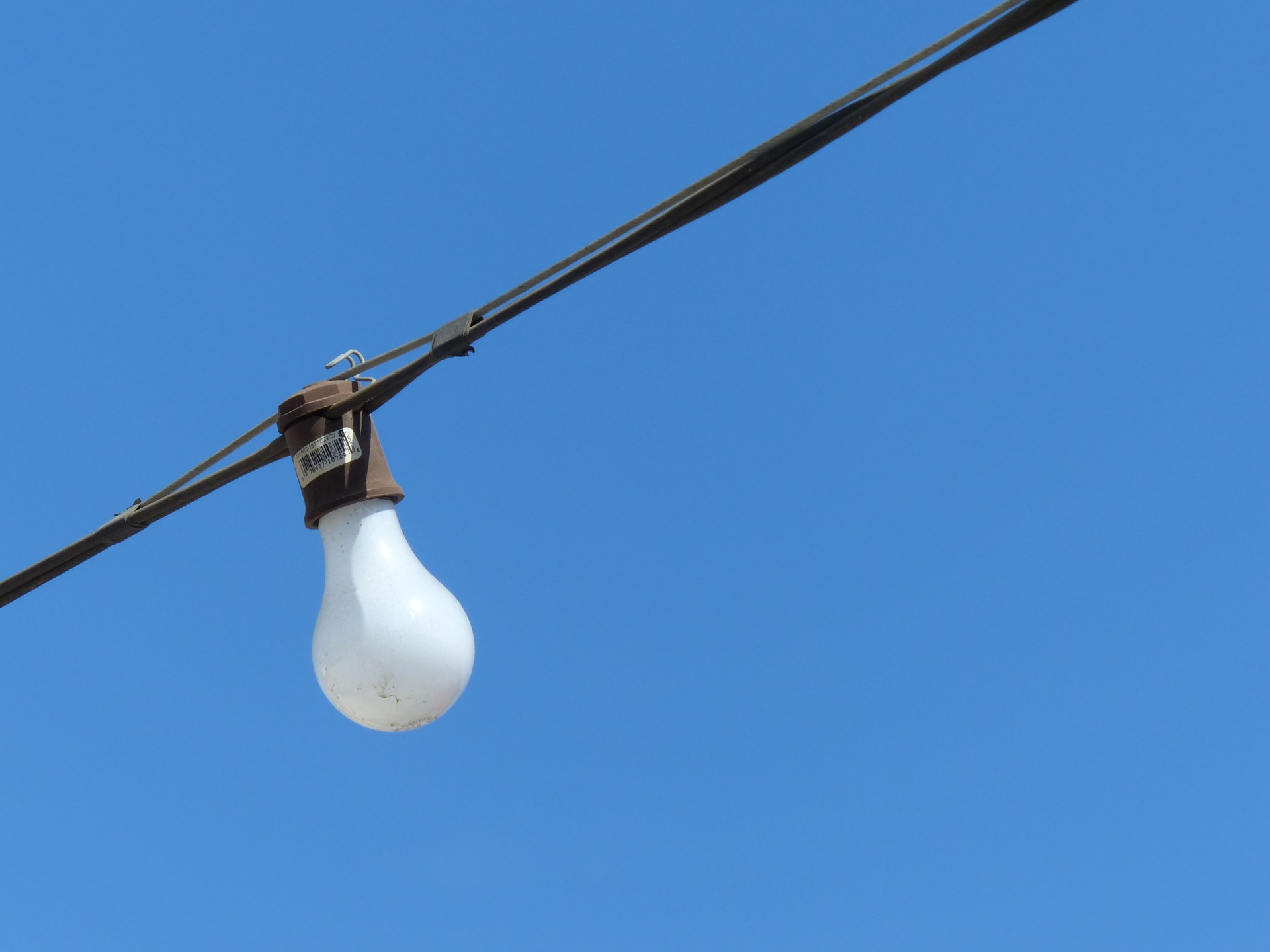 idea light bulb hanging free photo