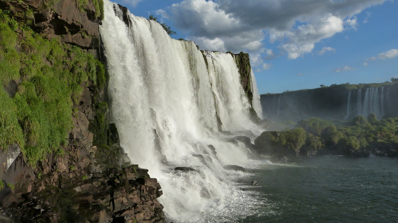 iguazu falls cataracts brazil free photo