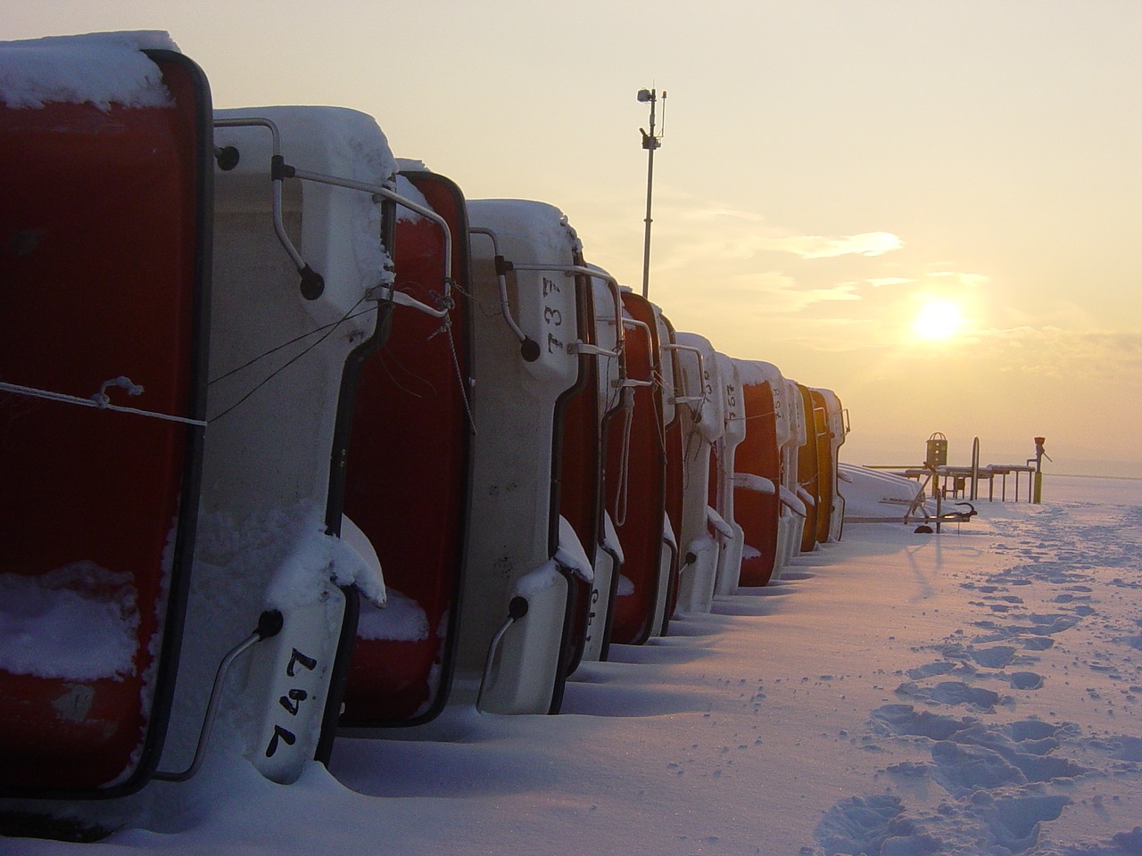 illmitz neusiedlersee winter boats free photo