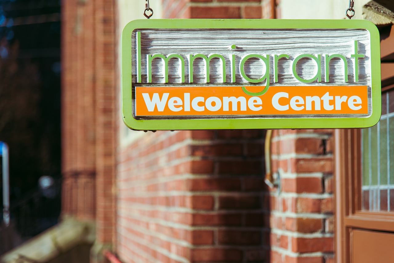 immigrant  welcome  centre free photo