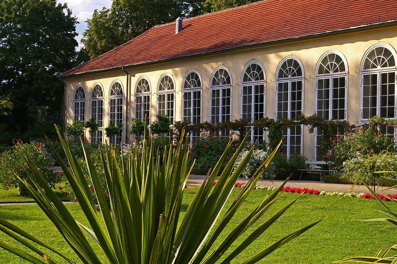 New garden. Новый сад в Потсдаме. Orangery in Potsdam. Потсдам зимний сад.